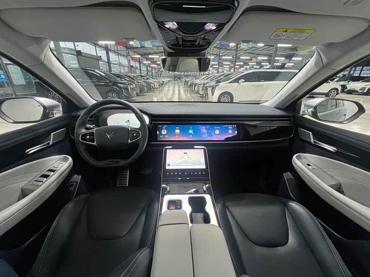 Фото 10 - BAIC Arcfox Alpha T