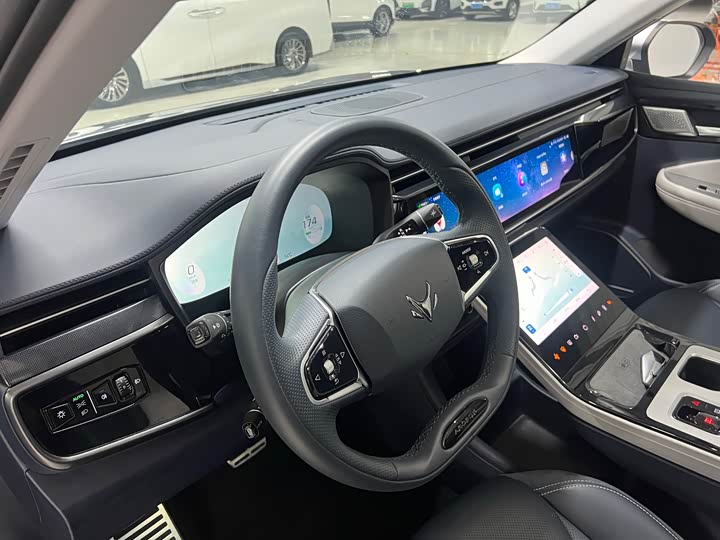 Фото 6 - BAIC Arcfox Alpha T