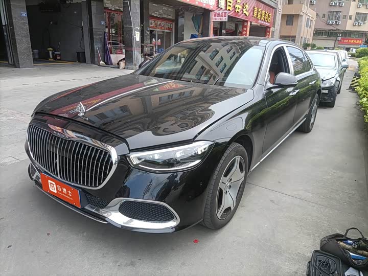 Фото 1 - Mercedes-Benz Maybach S-Class