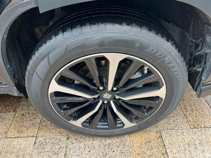 Фото 20 - Toyota Crown Kluger