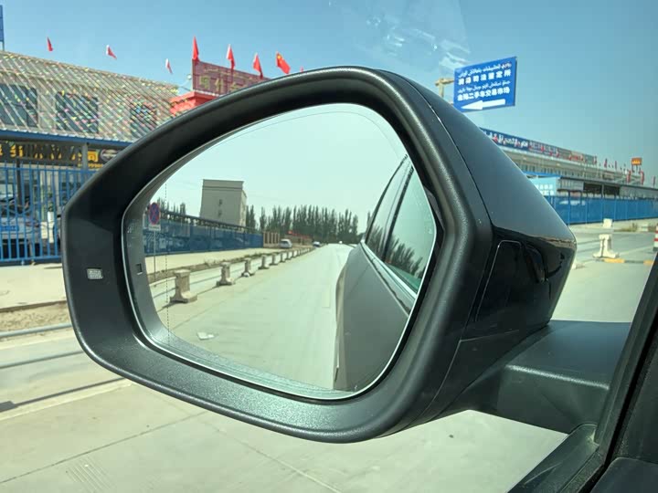 Фото 23 - Volkswagen Teramont Pro