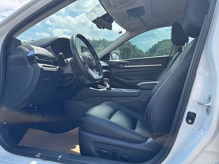 Фото 7 - Nissan Teana