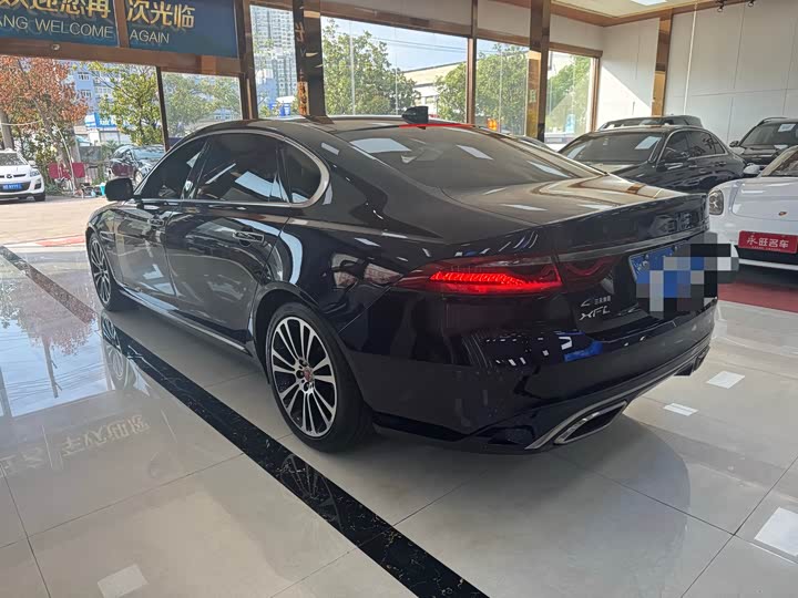 Фото 13 - Jaguar XF L