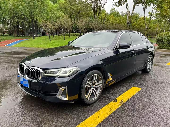 Фото 3 - BMW 5 Series