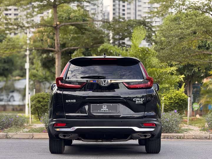Фото 5 - Honda CR-V