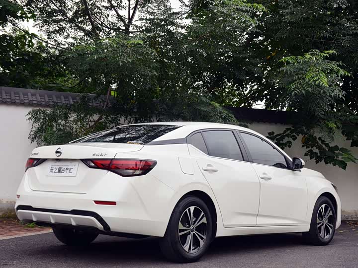 Фото 8 - Nissan Sylphy