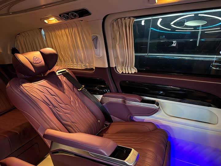 Фото 16 - Mercedes-Benz Vito