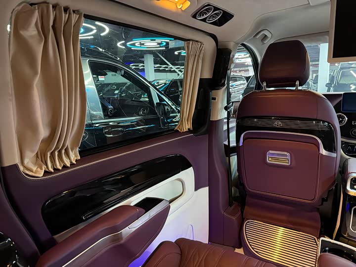 Фото 20 - Mercedes-Benz Vito