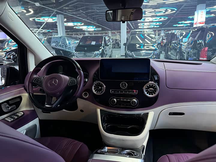 Фото 21 - Mercedes-Benz Vito