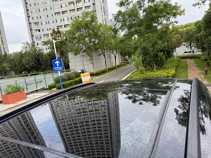 Фото 43 - Audi Q5L