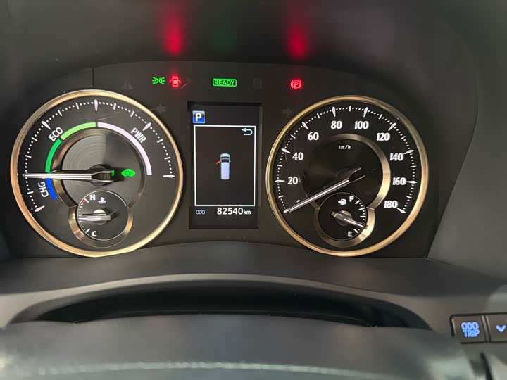 Фото 23 - Toyota Alphard