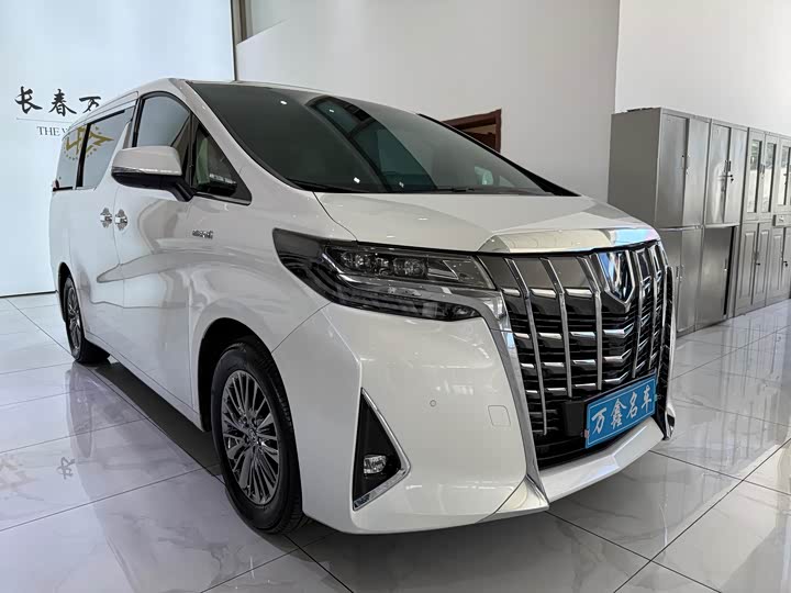 Фото 3 - Toyota Alphard