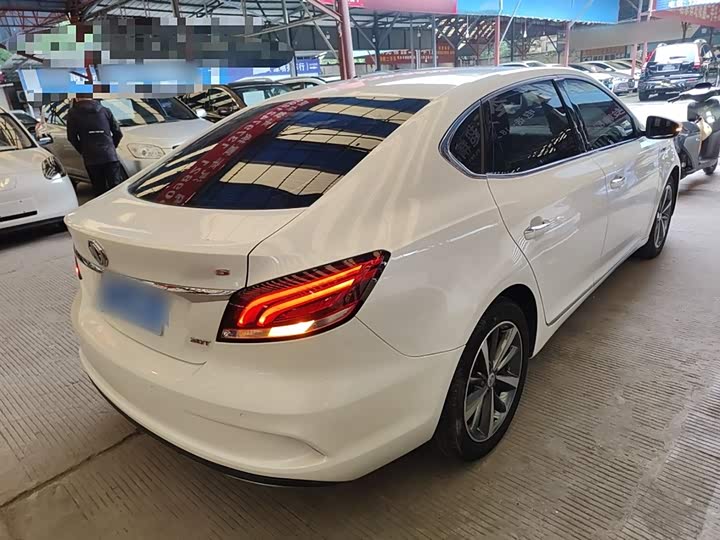 Фото 7 - MG Motor 6