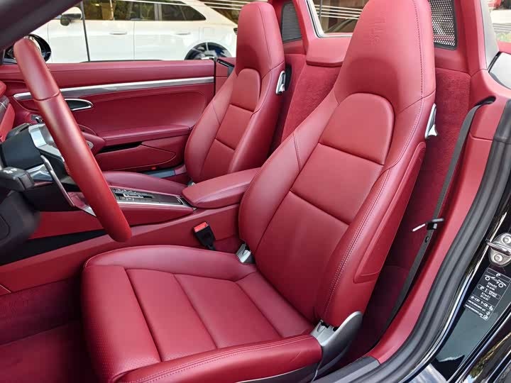 Фото 10 - Porsche 718