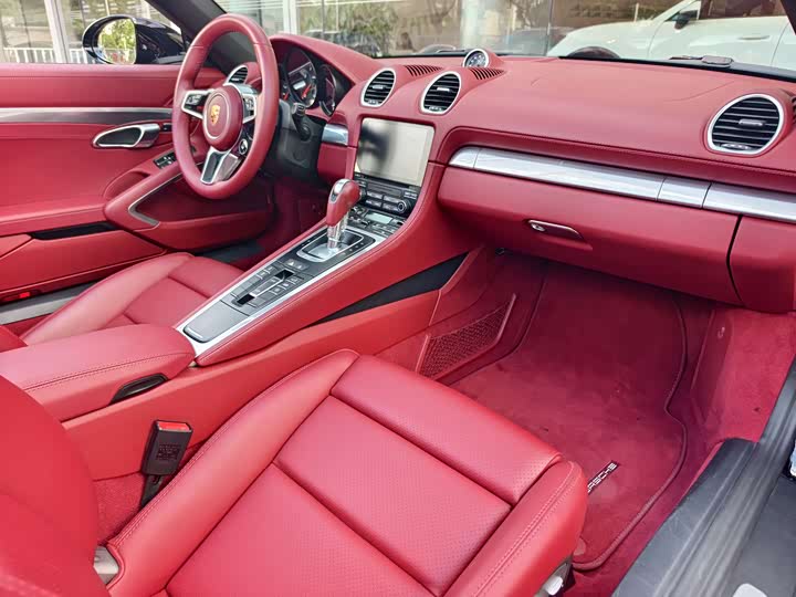 Фото 13 - Porsche 718