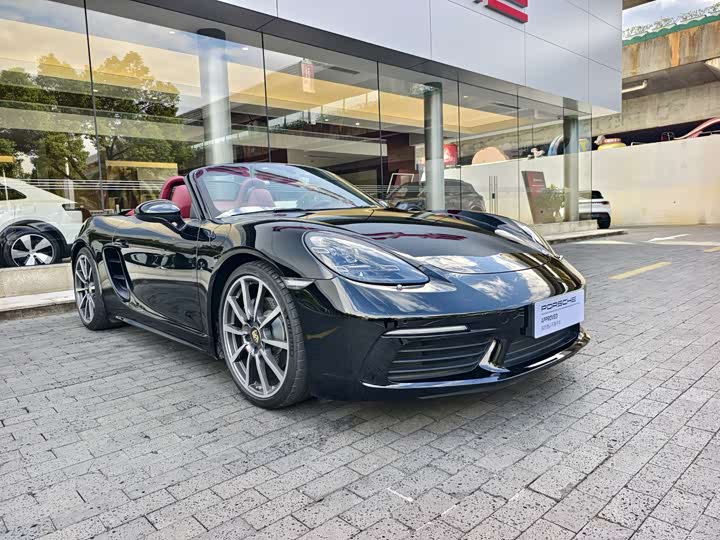 Фото 3 - Porsche 718