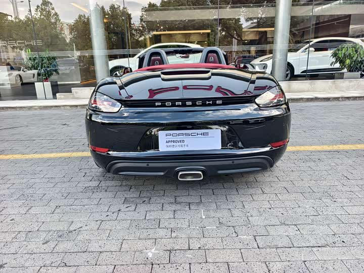 Фото 6 - Porsche 718