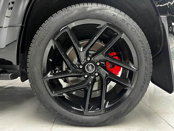 Фото 11 - Land Rover Defender