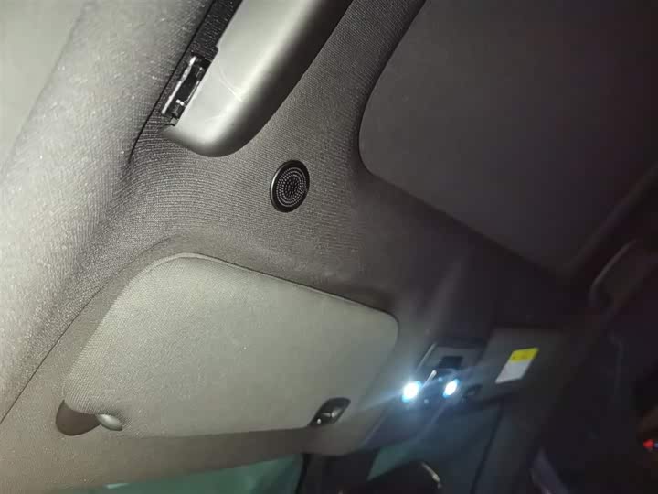 Фото 9 - BYD Dolphin