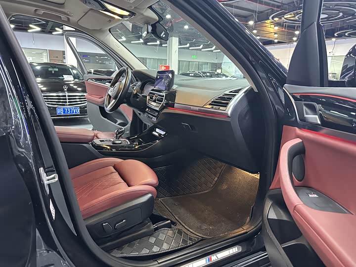 Фото 16 - BMW X3