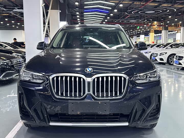 Фото 2 - BMW X3