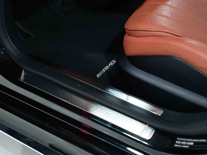 Фото 16 - Mercedes-Benz S-Class