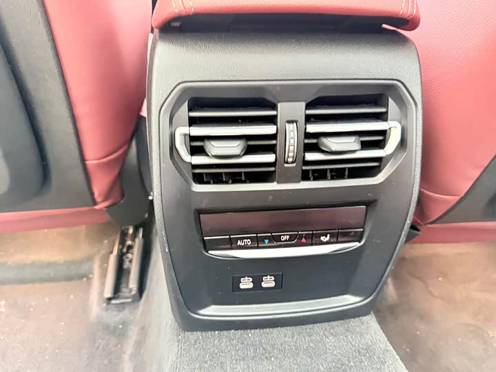 Фото 10 - BMW 3 Series