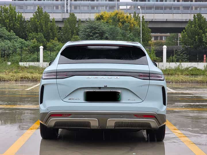 Фото 4 - Denza N7