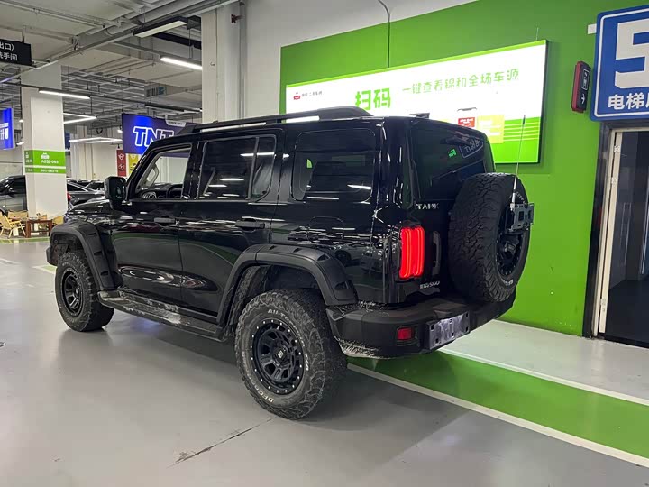 Фото 3 - Tank 300