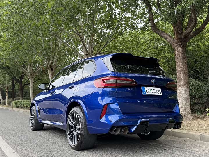 Фото 6 - BMW X5 M