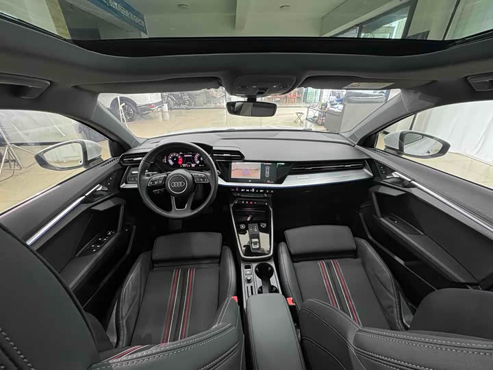 Фото 16 - Audi A3