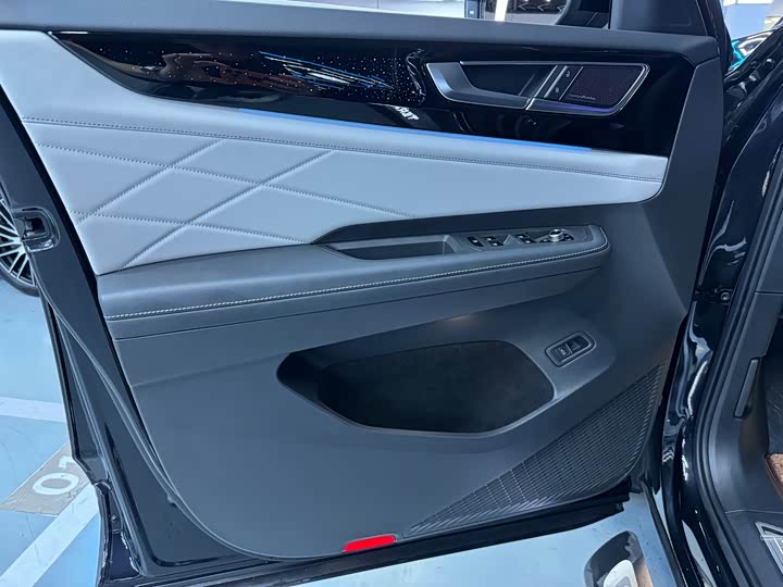 Фото 4 - Volkswagen Teramont Pro