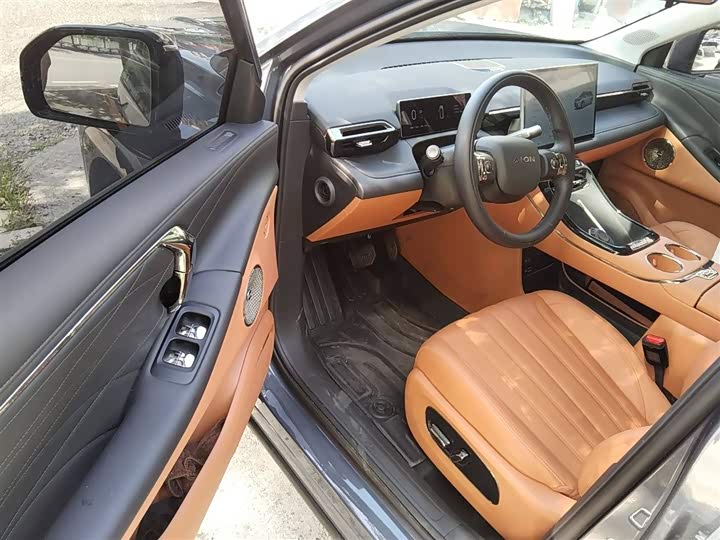 Фото 16 - GAC Aion V