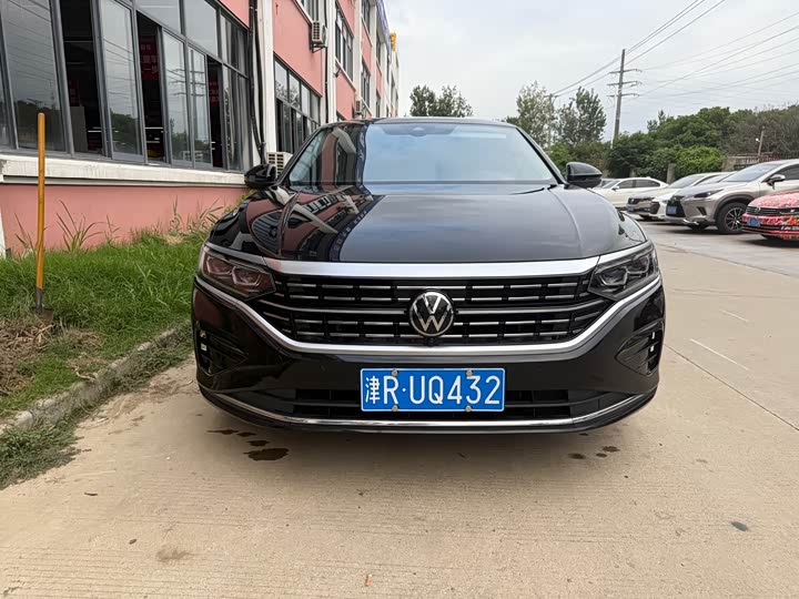 Фото 2 - Volkswagen Passat