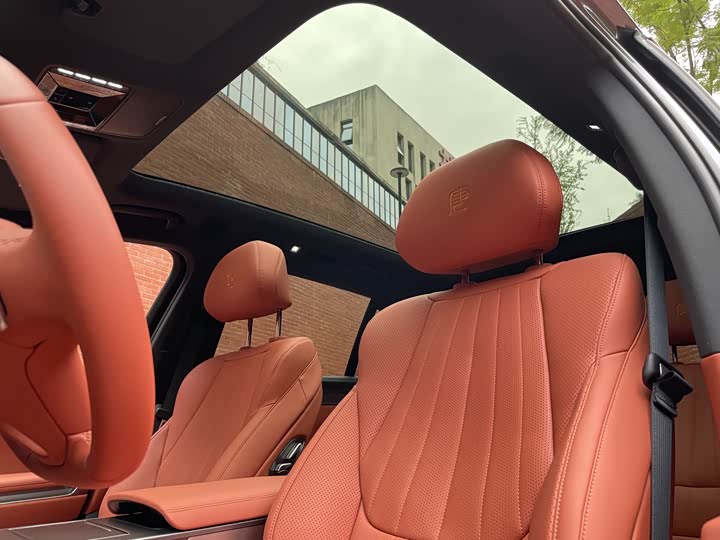 Фото 18 - BYD Tang L