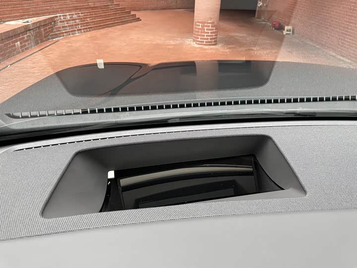 Фото 20 - BYD Tang L