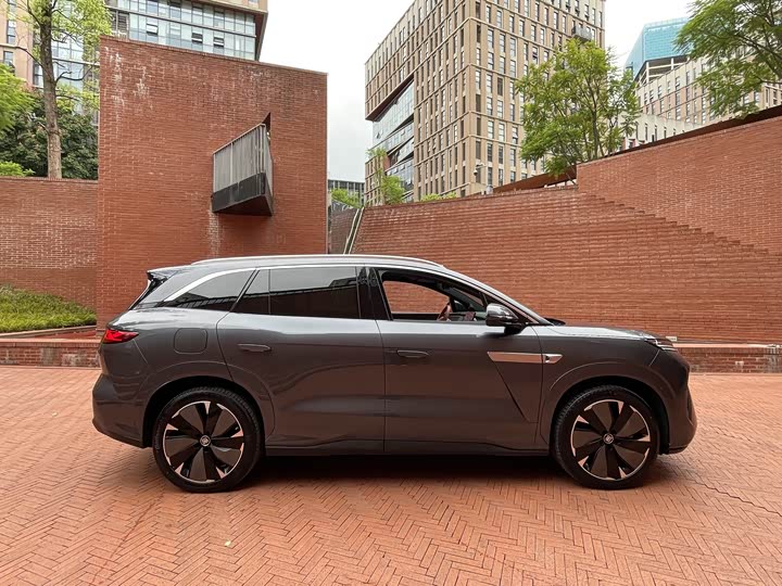 Фото 7 - BYD Tang L