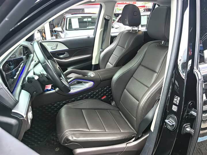 Фото 2 - Mercedes-Benz GLE-Class
