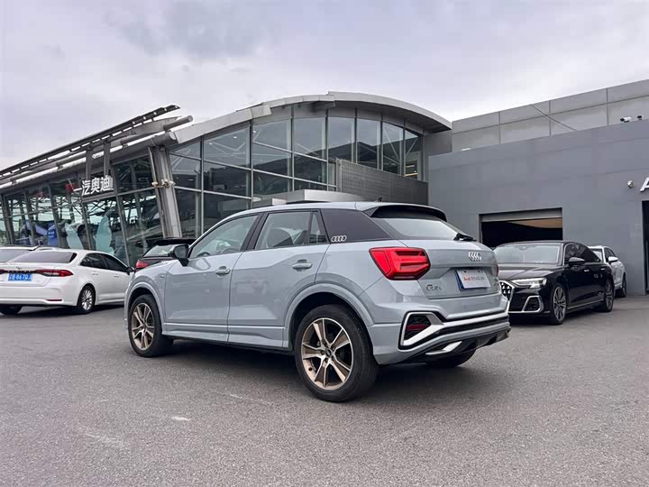 Фото 4 - Audi Q2L