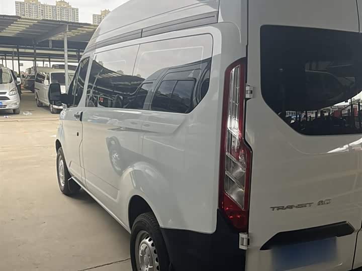 Фото 5 - Ford Transit