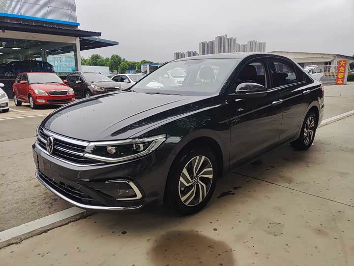 Фото 2 - Volkswagen Bora