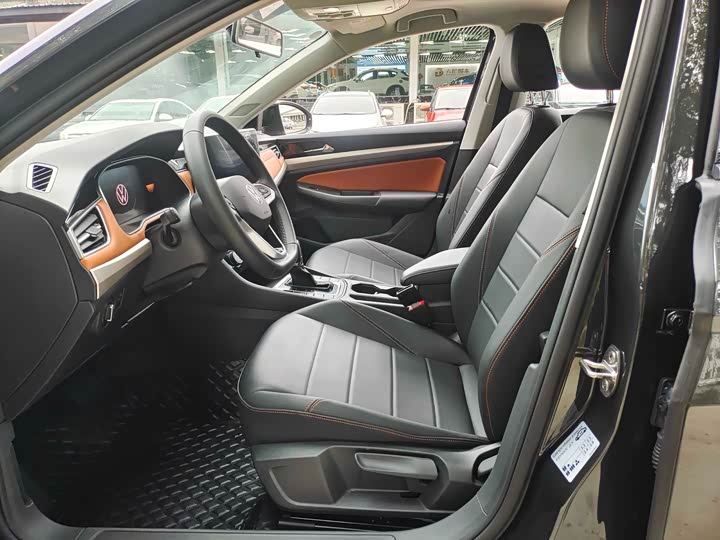 Фото 4 - Volkswagen Bora