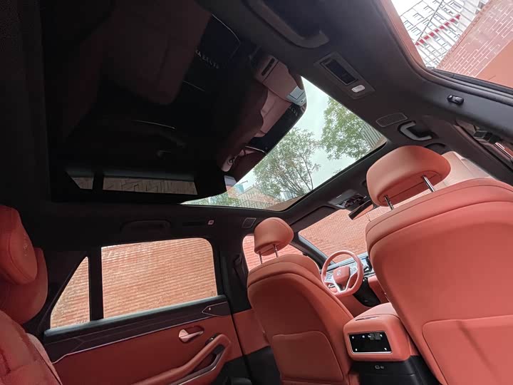 Фото 28 - BYD Tang L