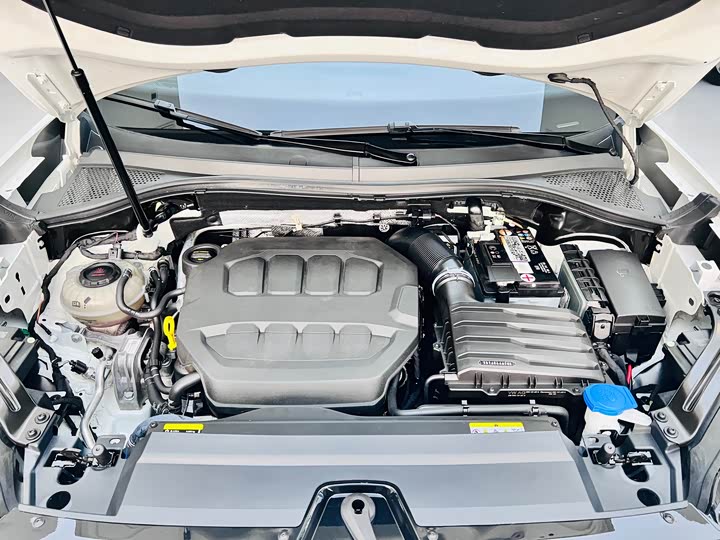 Фото 29 - Volkswagen Tayron