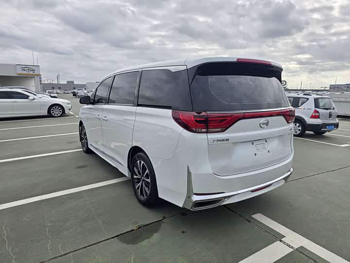 Фото 12 - GAC Trumpchi M8