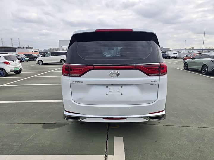 Фото 13 - GAC Trumpchi M8