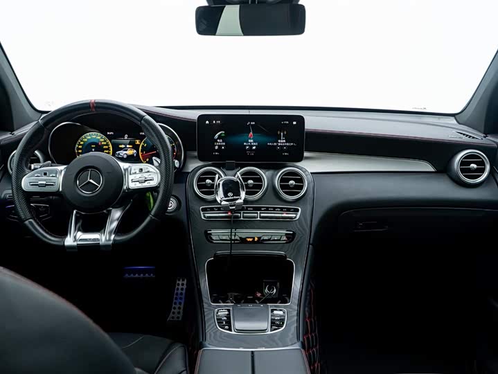 Фото 18 - Mercedes-Benz GLC-Class Coupe AMG