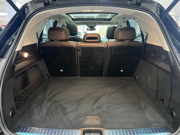 Фото 18 - Mercedes-Benz GLE-Class