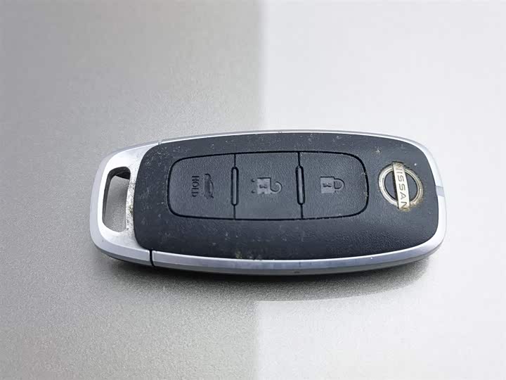 Фото 19 - Nissan Teana