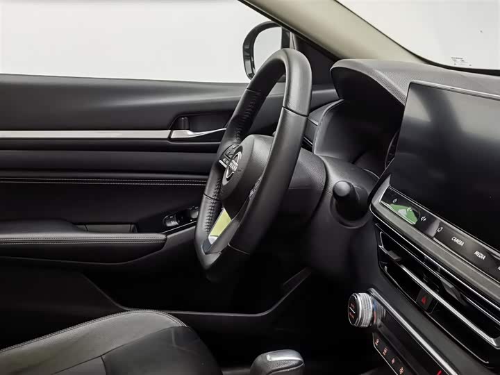 Фото 22 - Nissan Teana